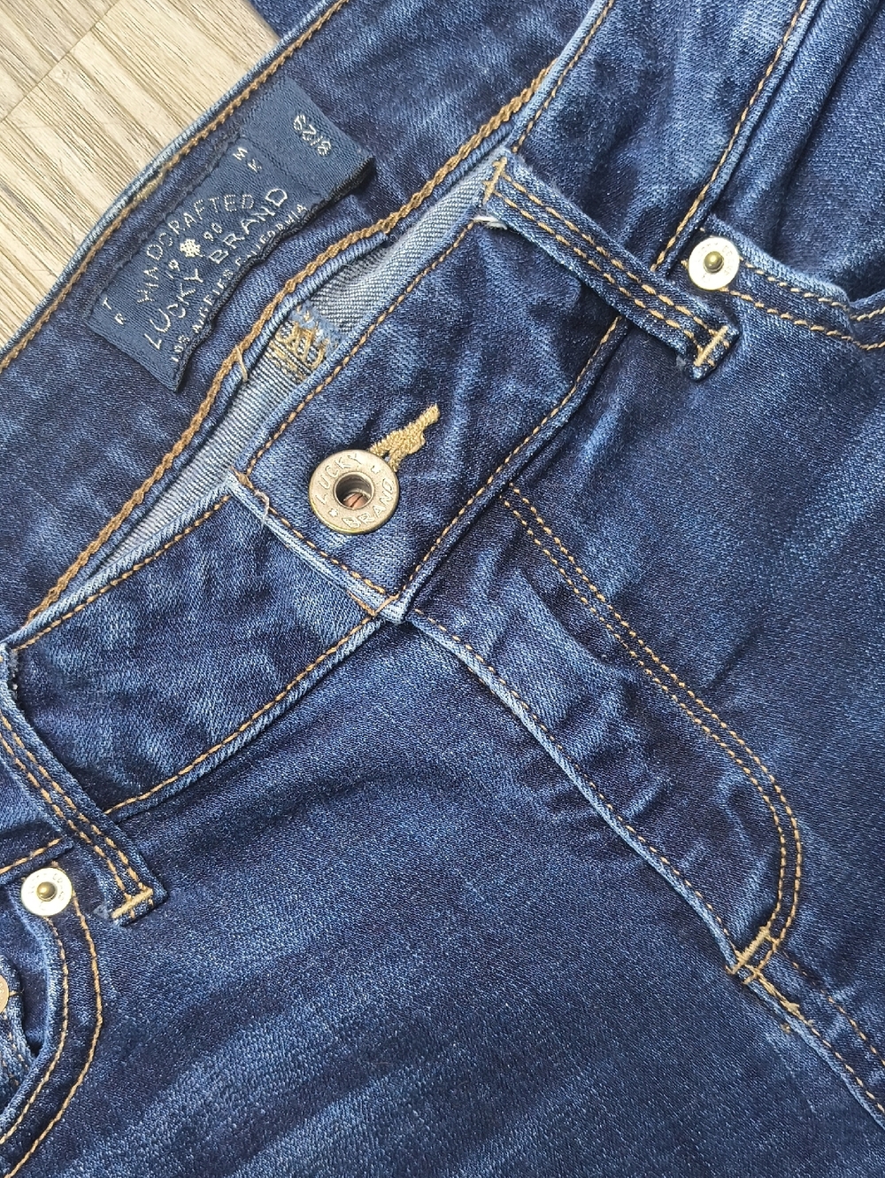 Lolita Low Rise Skinny w/ 29.5" Inseam🍀Lucky Brand Woman's Jeans sac737